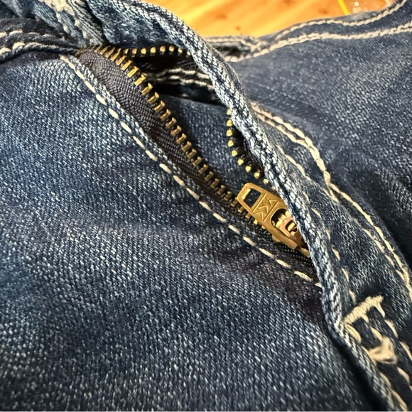 WallFlower Women Luscious Curvy Bootcut Mid-Rise Insta Stretch Juniors Jeans 11 - Picture 7 of 14